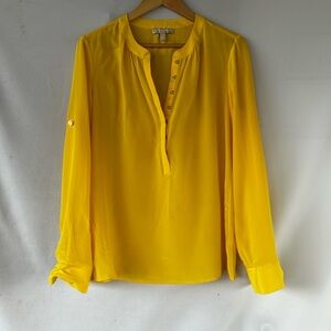 Banana Republic 100% silk - yellow dream hook eye blouse
